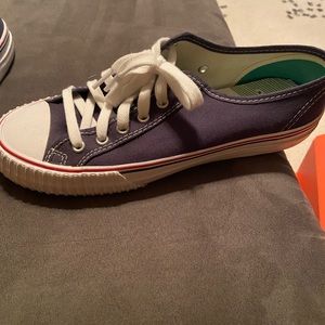Mens PF Flyer shoes